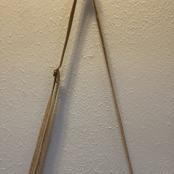 Stone Mountain Irene Leather Hobo Shoulder Bag Purse Crossbody Large - Picture 11 of 12